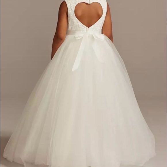 David's Bridal Soft White Flower Girl Dress NWT - Picture 10 of 10